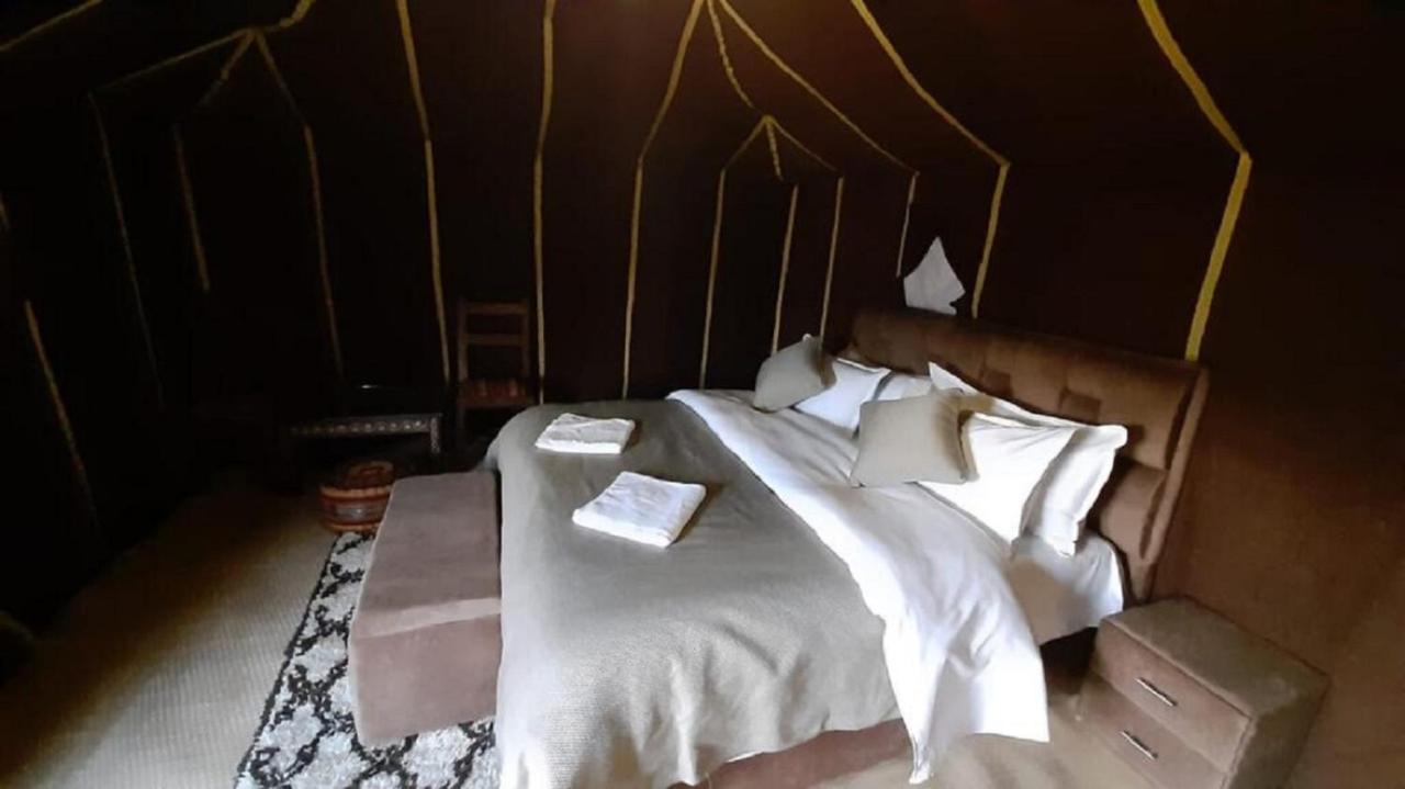 Zahra Luxury Desert Camp Hotel Merzouga Bagian luar foto