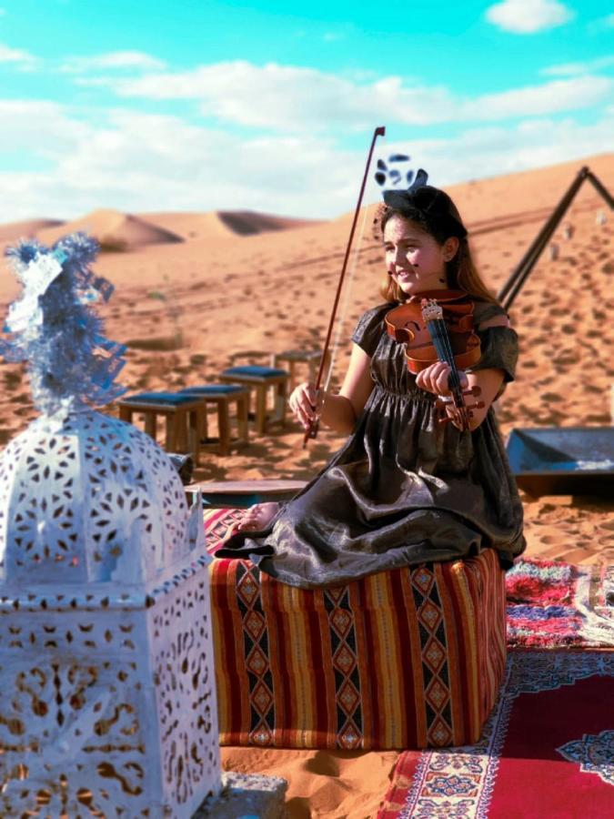 Zahra Luxury Desert Camp Hotel Merzouga Bagian luar foto