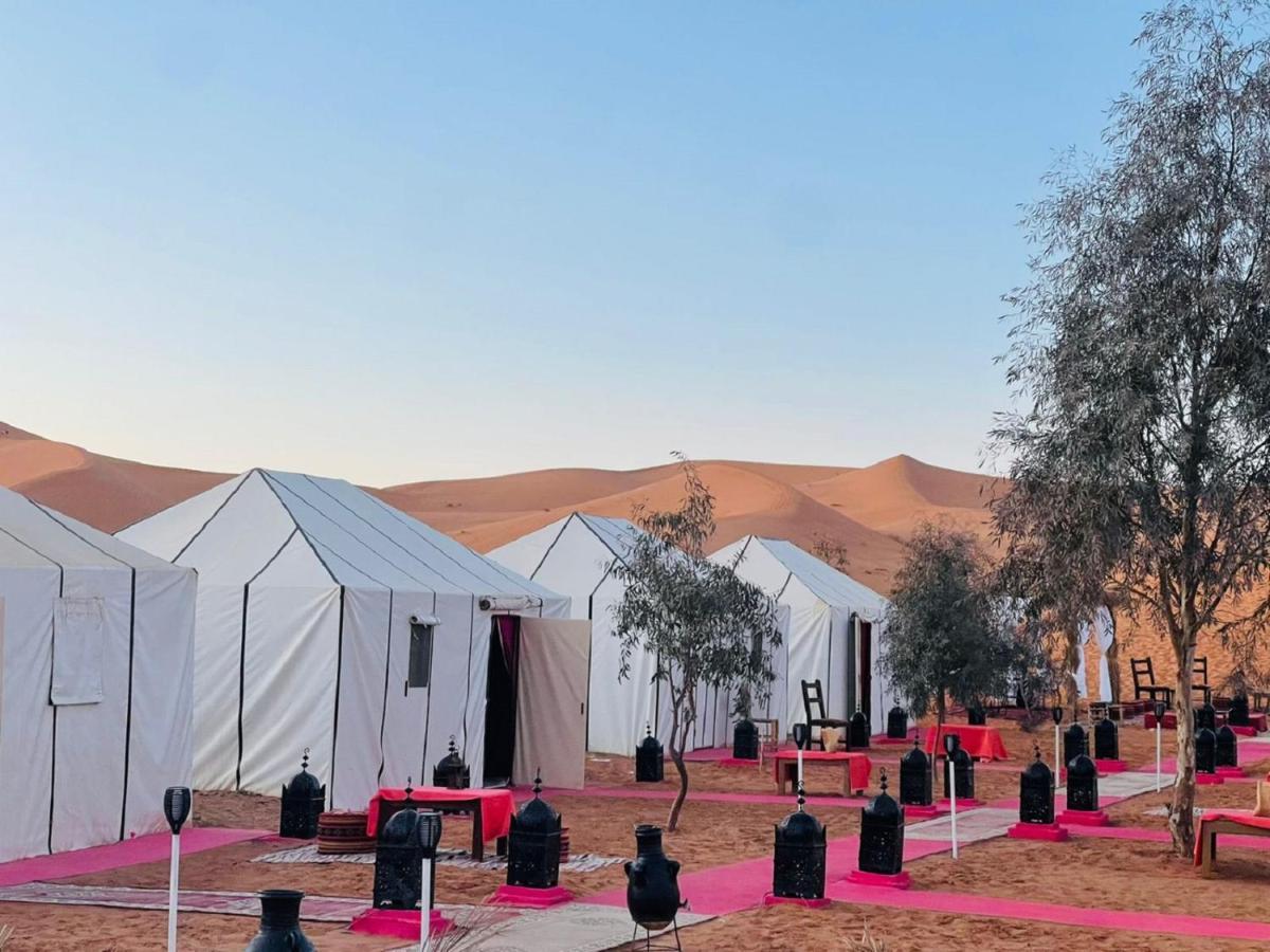 Zahra Luxury Desert Camp Hotel Merzouga Bagian luar foto